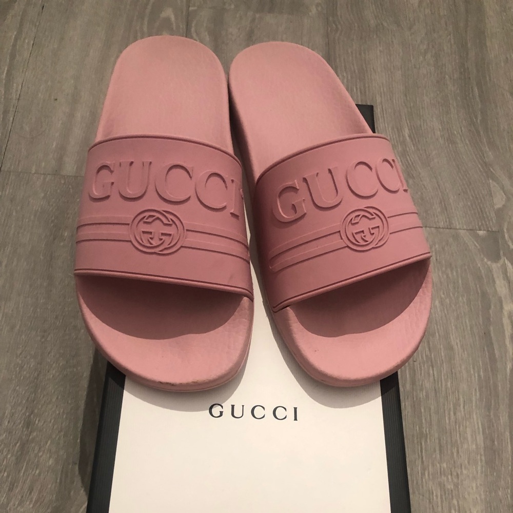 Gucci rubber slides Pink